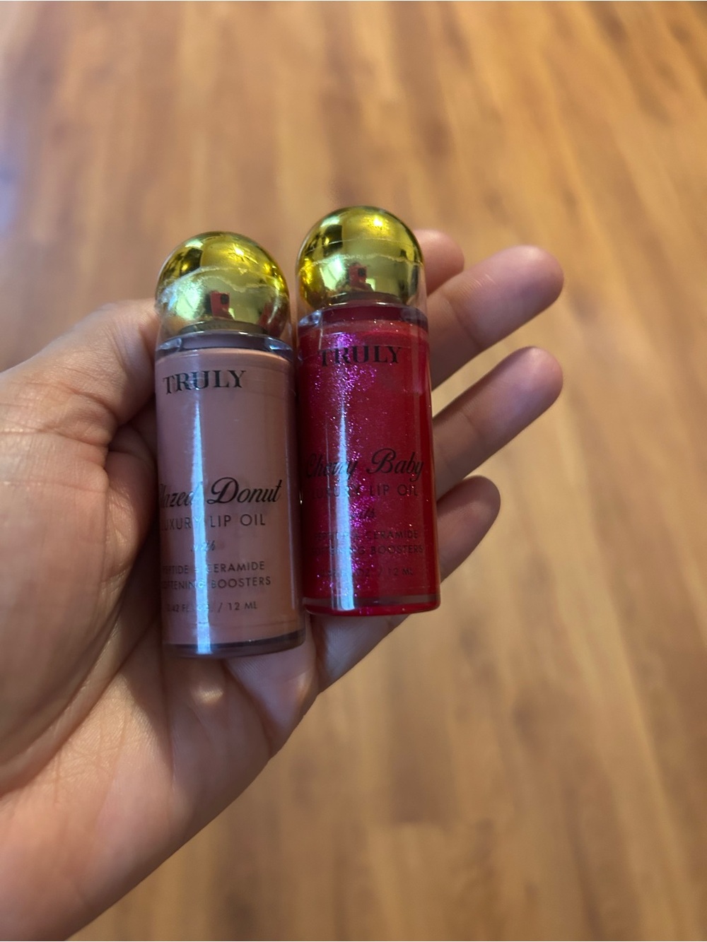 TRULY Lip Oil Duo - Nude Donut & Sparkling Red
